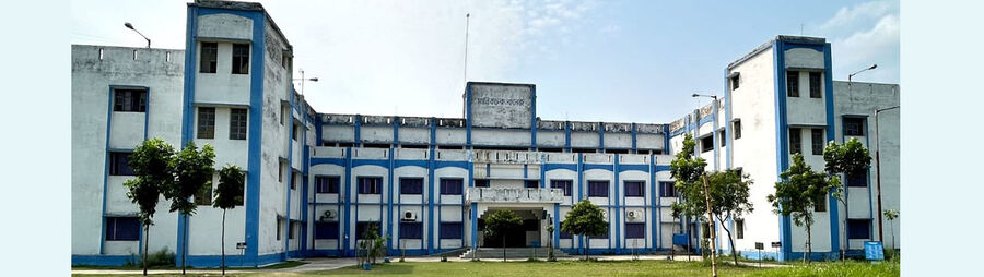 Academic activity at Manikchak College