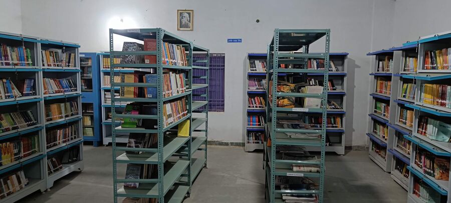 Campus facility at Manikchak College
